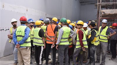 وزير العمل: القانون الجديد يقضي على السخرة وينظم أحوال العمالة غير المنتظمة