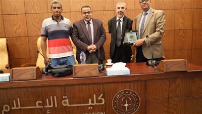 رضا عبد السلام: الإعاقة كانت سببًا في رفضي بالإذاعة.. وبالإصرار أصبحت رئيسًا لها