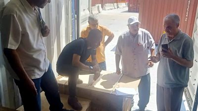 بـ5 ملايين جنيه.. جمارك الصادر بميناء دمياط تضبط محاولة تهريب كمية من فضلات وخردة النحاس