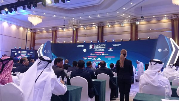 قمة الصلب العربي