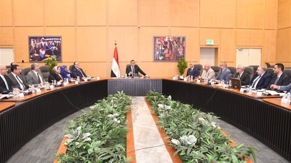 اجتماع وزير الإسكان