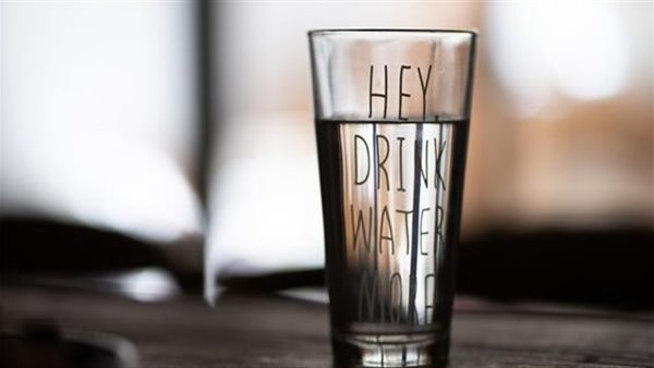 فوائد شرب الماء على