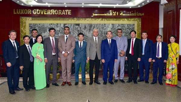 وفد فيتنامي بالأقصر