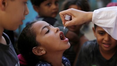 مسؤولون صحيون: القضاء على شلل الأطفال ما زال ممكنًا رغم خفض التمويل بنسبة 30%