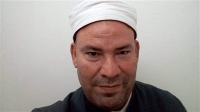 تشييع جثمان إمام مسجد لقي مصرعه في حادث تصادم بكفر شكر