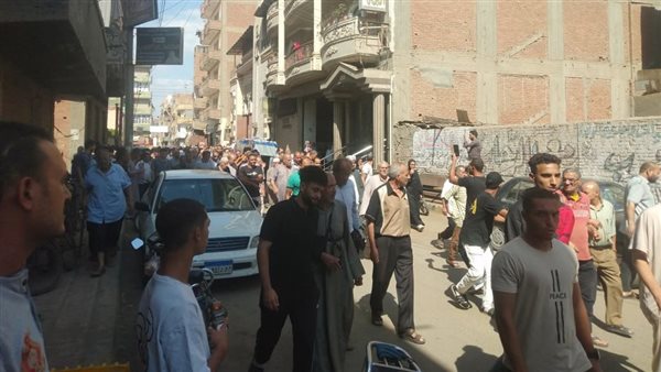 تشييع جنازة السيدة