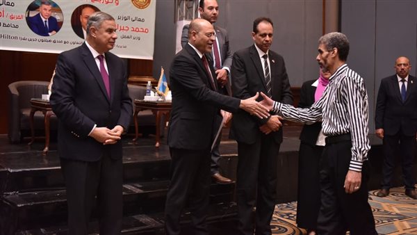 جانب من التسليم 