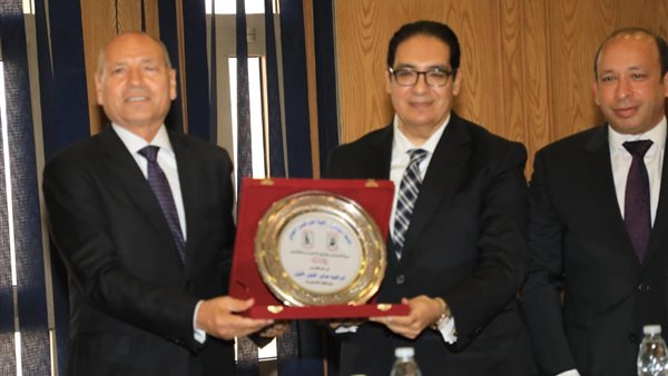 جانب من التكريم 