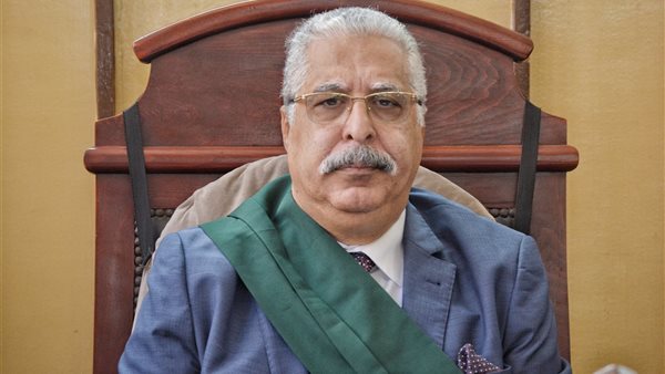 رئيس محكمة جنايات