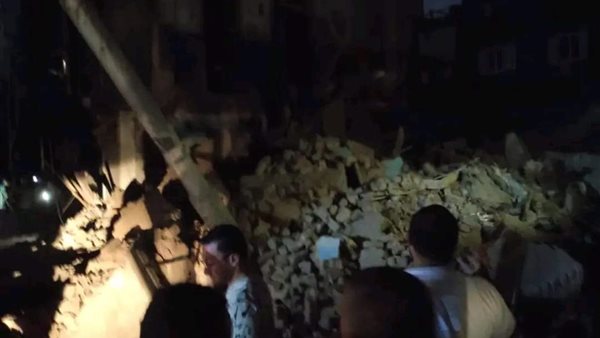 انهيار منزل 