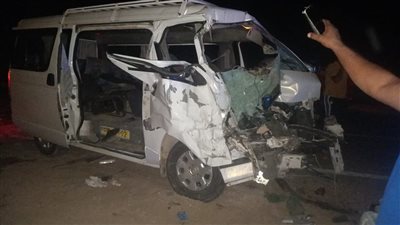 إصابة 8 أشخاص في انقلاب ميكروباص بالواحات البحرية