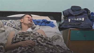 أي حركة قد تؤدي للوفاة.. طبيب يكشف تطورات الحالة الصحية لمصور الجزيرة فادي الوحيدي 