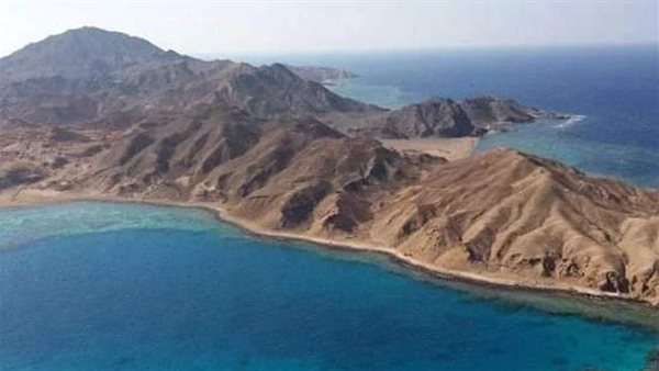 جزيرة الزبرجد بالبحر