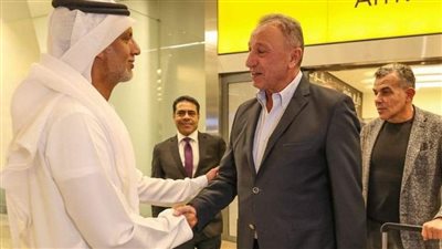 استقبال حافل لبعثة الأهلي بالإمارات استعدادا لخوض السوبر المصري