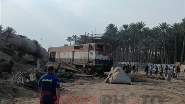 حادث انقلاب عربتين