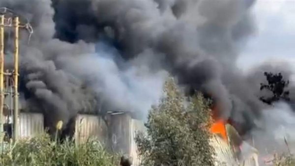 حريق في مخزن قطن