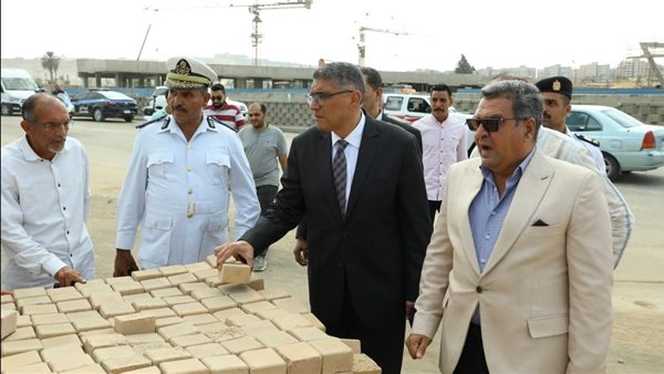 تطوير المناطق المحيطة