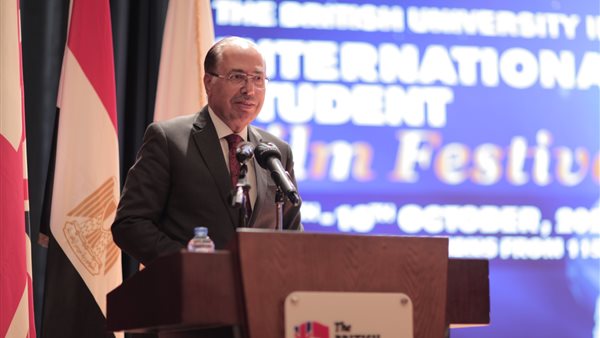 الدكتور محمد شومان