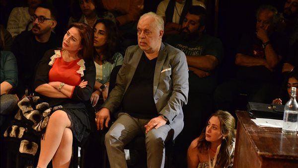 أشرف زكي وإلهام شاهين