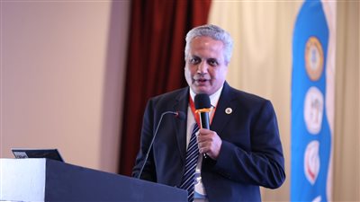 رئيس جمعية جراحة العظام: مصر بلد الأزهر تُستقبل بحفاوة في الخارج