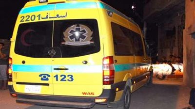 مصرع شخص وإصابة 3 آخرين في انقلاب سيارة ربع نقل بالفيوم 