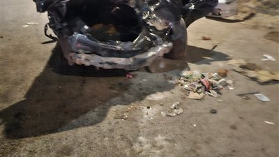 إصابة 6 أشخاص في تصادم 3 سيارات بالأوتوستراد| صور 