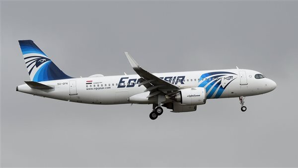 حلم السفر بالطائرة