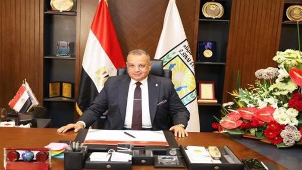 الدكتور خالد مبارك