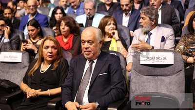 أشرف زكي يكشف تفاصيل جوائز مهرجان نقابة المهن التمثيلية: 10 آلاف جنيه لكل فائز.. والقضية مش فلوس