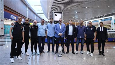 استقبال حافل لبعثة الأهلي في مطار القاهرة بعد الفوز ببطولة إفريقيا لكرة اليد