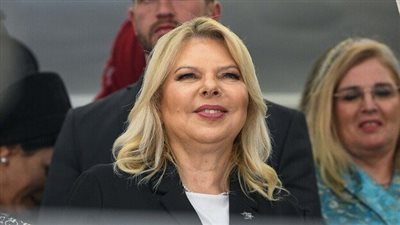 سارة نتنياهو عن استهداف مقر إقامته في قيساريا: محاولة لقتلي أنا وزوجي