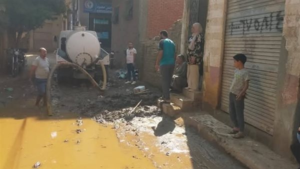 كسر ماسورة مياه بالمنوفية