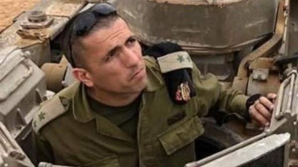  إحسان دكسة - قائد