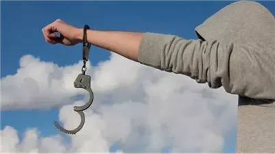 تفسير حلم دخول السجن والخروج منه.. نجاة وانتهاء للهموم والمشاكل