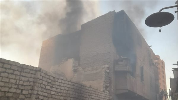 جانب من الحريق 