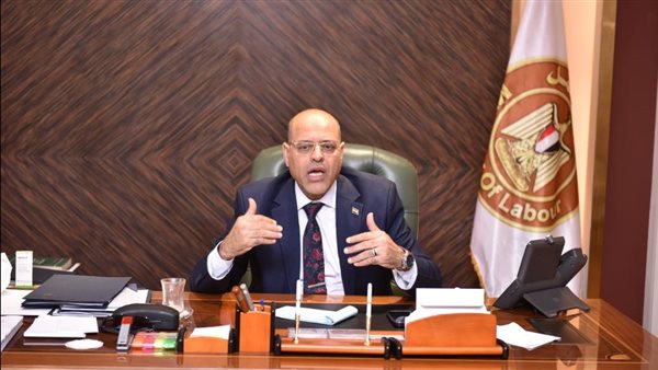 وزير العمل 