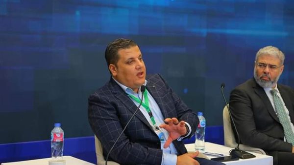 الدكتور مصطفى زمزم