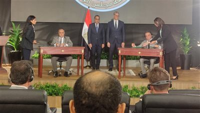 أبرزها حديد عز والسويدي.. توقيع اتفاقية للتنقيب عن البترول بين الوزارة وعدد من الشركات