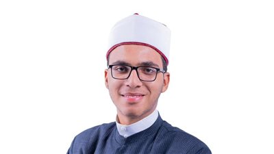 الطالب الأزهري عمر عبد اللطيف يحصد المركز الثاني في مسابقة تحدي القراءة العربي