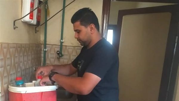 أحد أفراد لجنة المعاينة