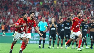 للمرة الأولى في تاريخهم.. رباعي الأهلي يتذوقون طعم الذهب بعد الفوز بالسوبر على الزمالك