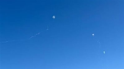 بعد تعرضها للقصف.. إطلاق صفارات الإنذار في عكا وحيفا ومناطق مجاورة