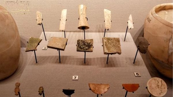 الأثاث الجنائزي لطبيب