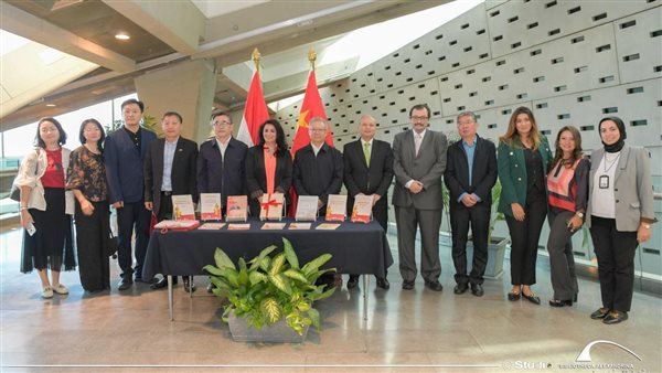 وفد صيني بمكتبة الإسكندرية