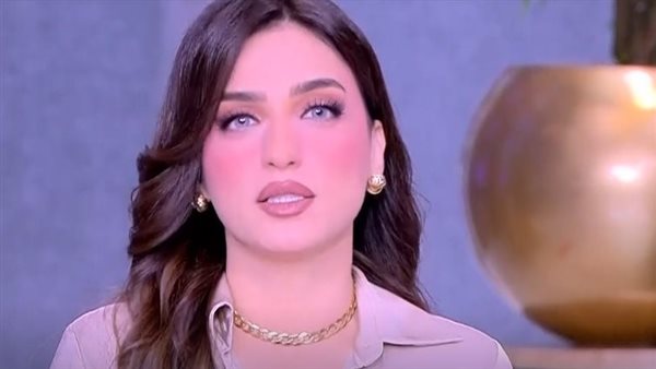 الإعلامية ياسمين