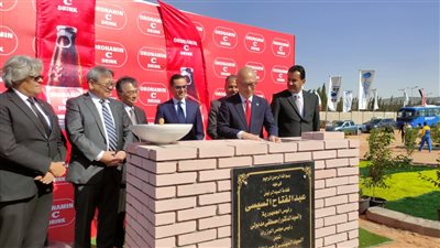 وزير الاستثمار يشارك في وضع حجر الأساس لأول مصنع لمجموعة أوتسوكا اليابانية بالشرق الأوسط 