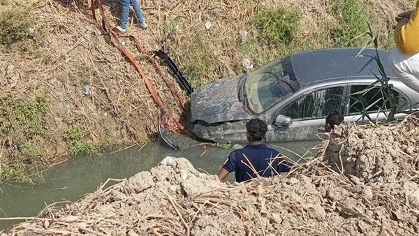 إصابة 3 أشخاص في