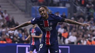 كلاسيكو فرنسا.. باريس سان جيرمان يضرب مارسيليا بثلاثية في الدوري 
