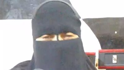 عليا 700 ألف جنيه.. سيدة بالعمرانية تستغيث لإنقاذها من الديون: ابني كان هيبيع كليته| بث مباشر