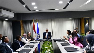 محافظ أسوان: التنسيق مع الوزارات المختصة لتنفيذ مشروع السياحة الريفية 